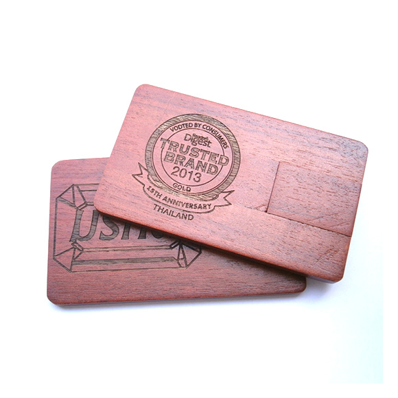 Eco-friendly bamboo wood credit card shaped usb memory stick LWU552